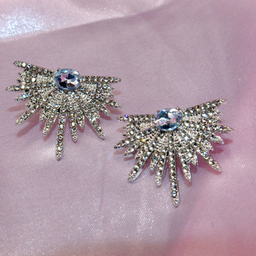 Lunar Wing