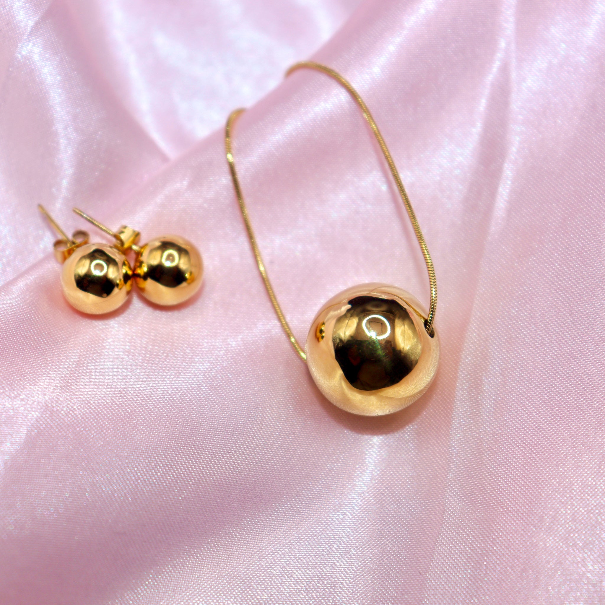 Bulle Sereine gold set (small earrings)