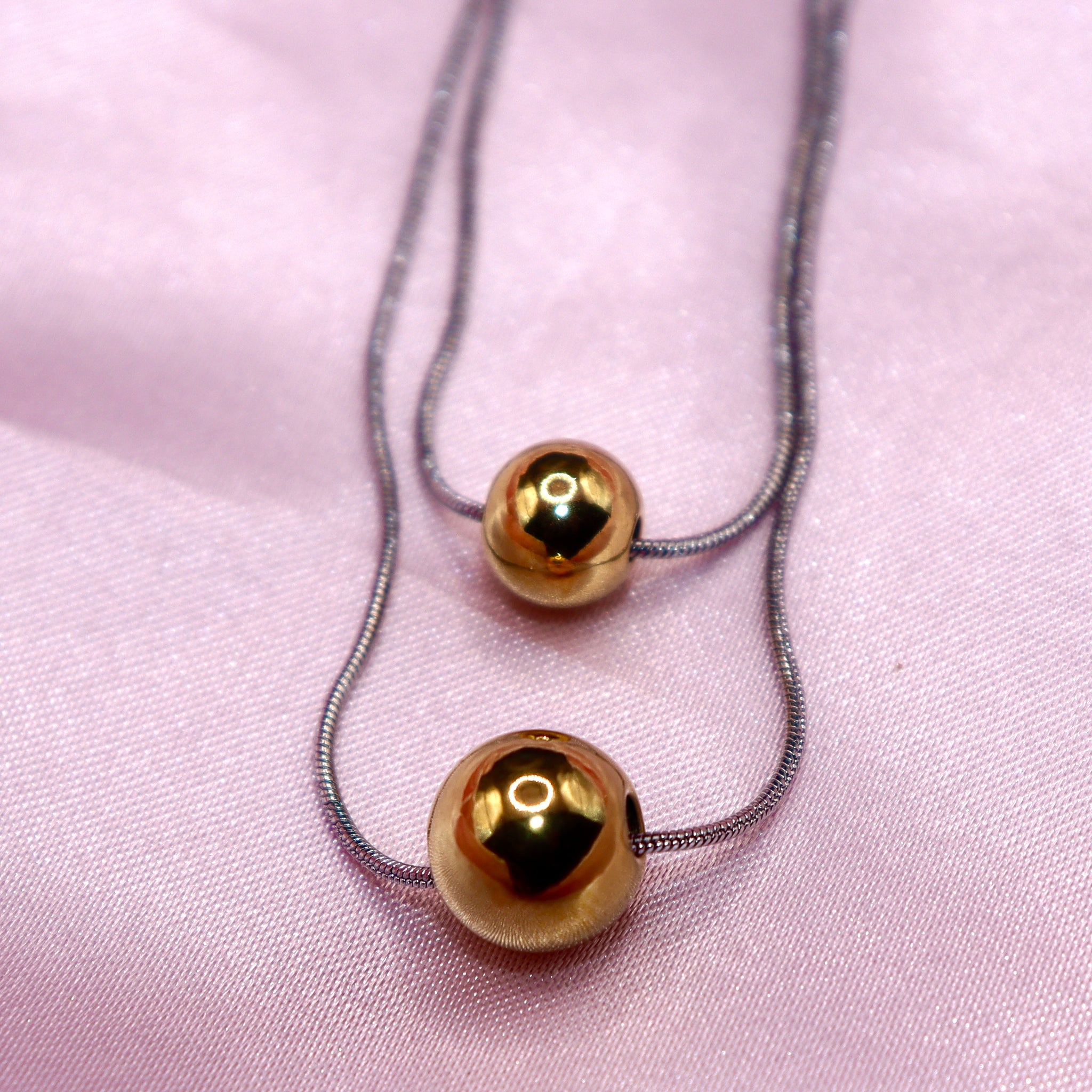 Two tone bulle